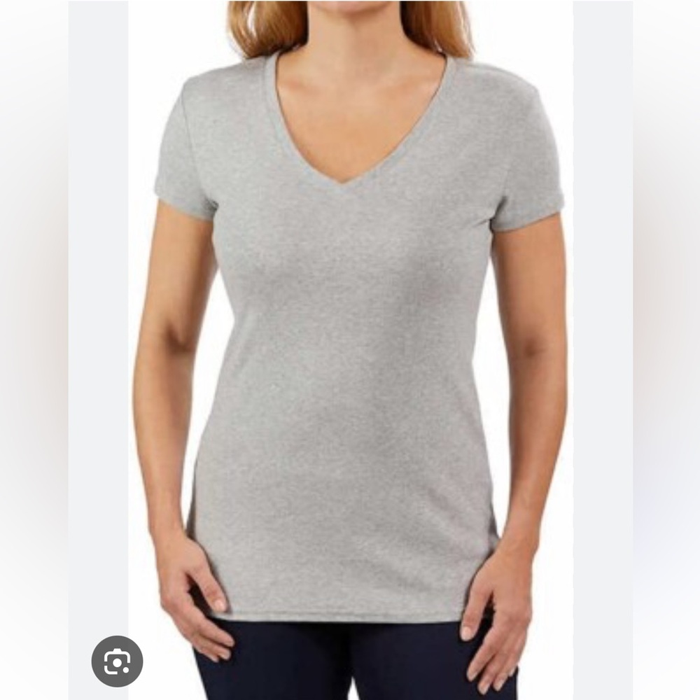 💕3/$25💕 Kirkland Tshirt